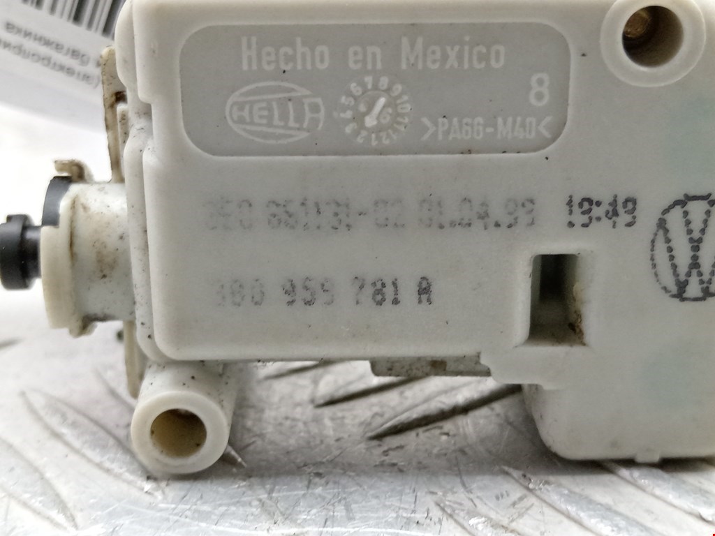 Активатор замка багажника VOLKSWAGEN Beetle A4 1998-2010