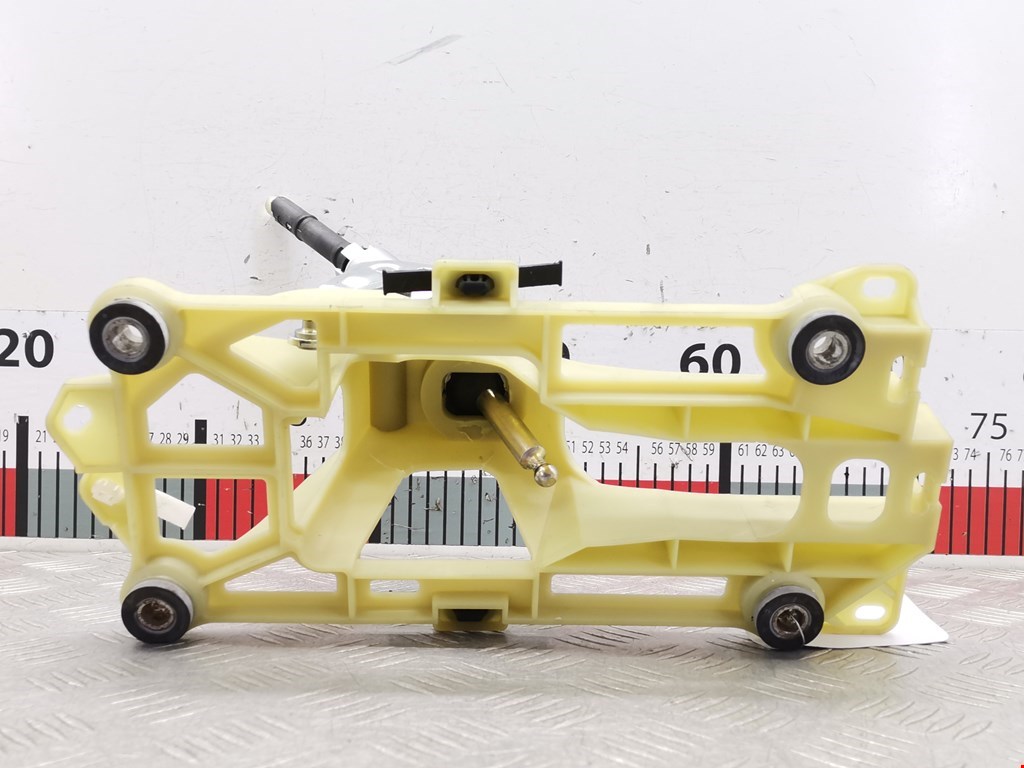 Кулиса (селектор) АКПП/МКПП в салоне MITSUBISHI Colt Z3 2003-2012