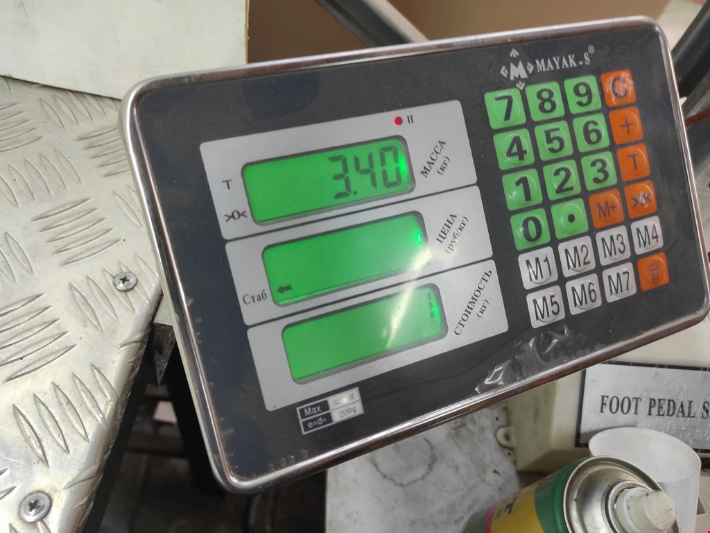 Стекло двери переднее правое FIAT Grande Punto 2005-2009