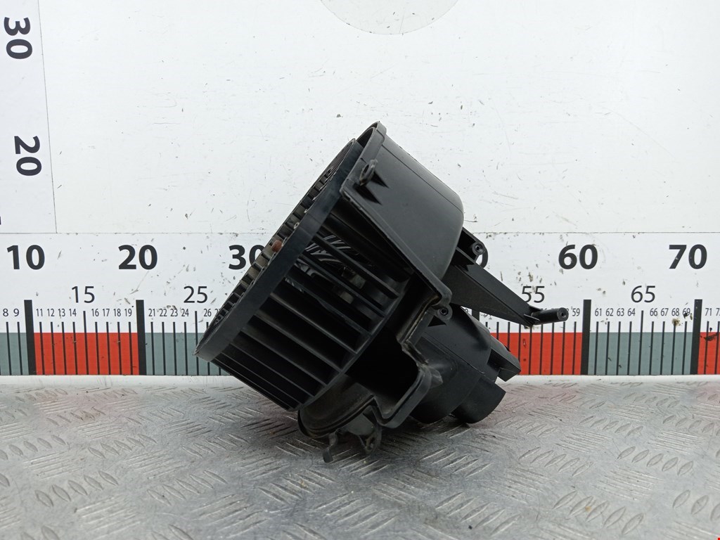 Моторчик (мотор) отопителя салона OPEL Astra G 1998-2005