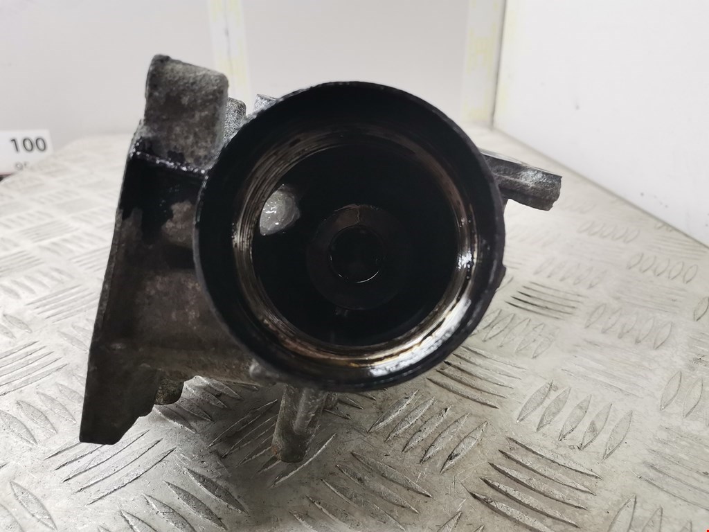 Корпус масляного фильтра OPEL Vivaro A 2001-2014