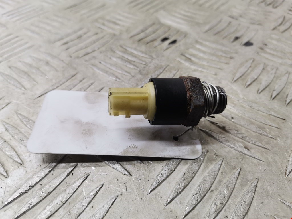 Датчик давления масла OPEL Vivaro A 2001-2014