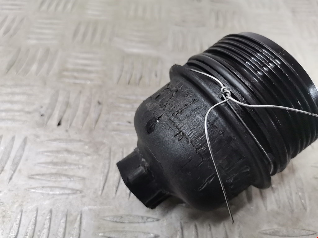 Крышка масляного фильтра OPEL Vivaro A 2001-2014