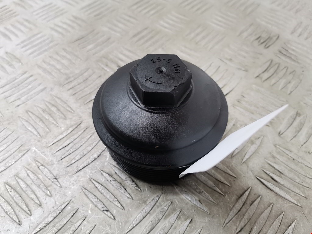 Крышка масляного фильтра AUDI A3 8P 2003-2013