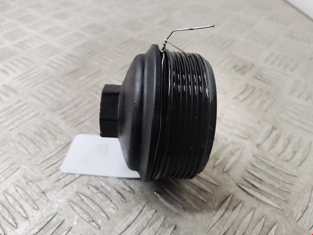 Крышка масляного фильтра AUDI A3 8P 2003-2013