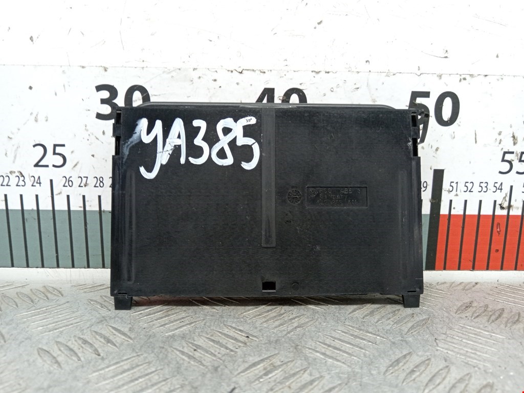 Подстаканник VOLKSWAGEN Golf IV 1997-2003