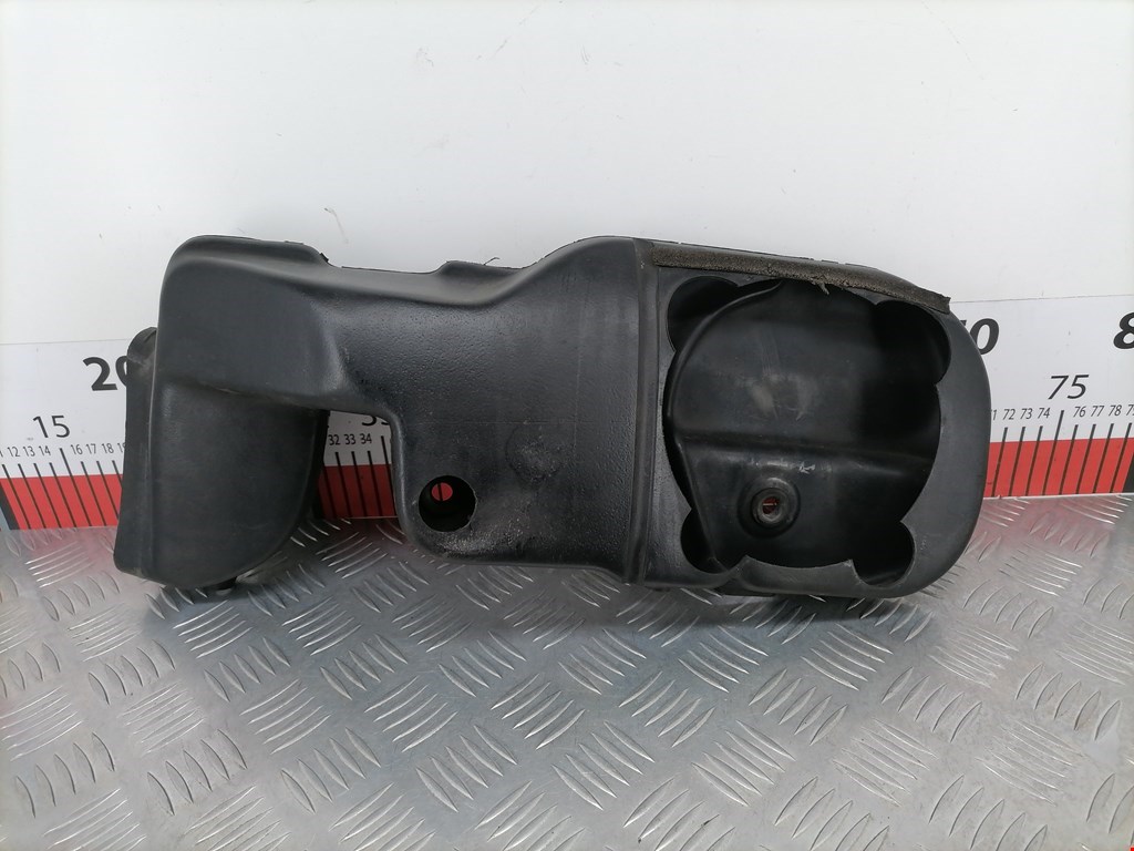 Воздухозаборник (наружный) VOLKSWAGEN Passat B3 1988-1993