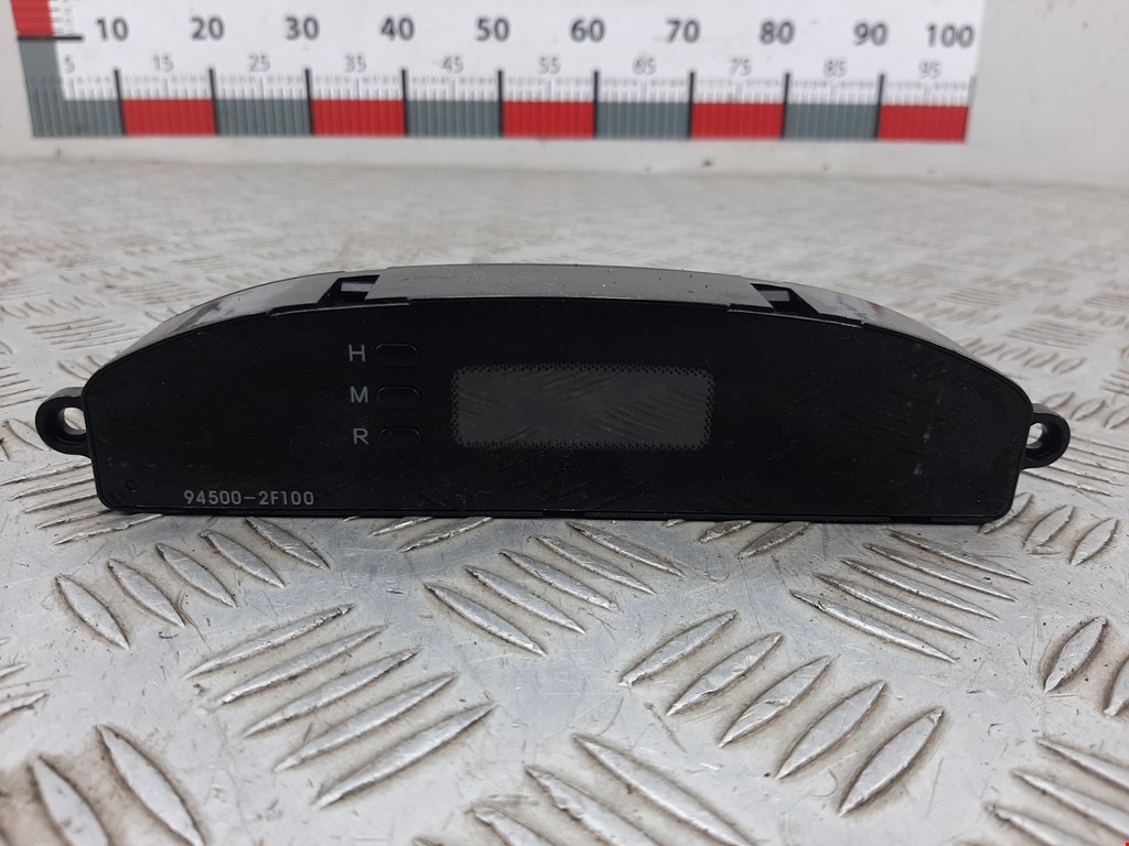 Часы KIA Cerato I 2004-2009