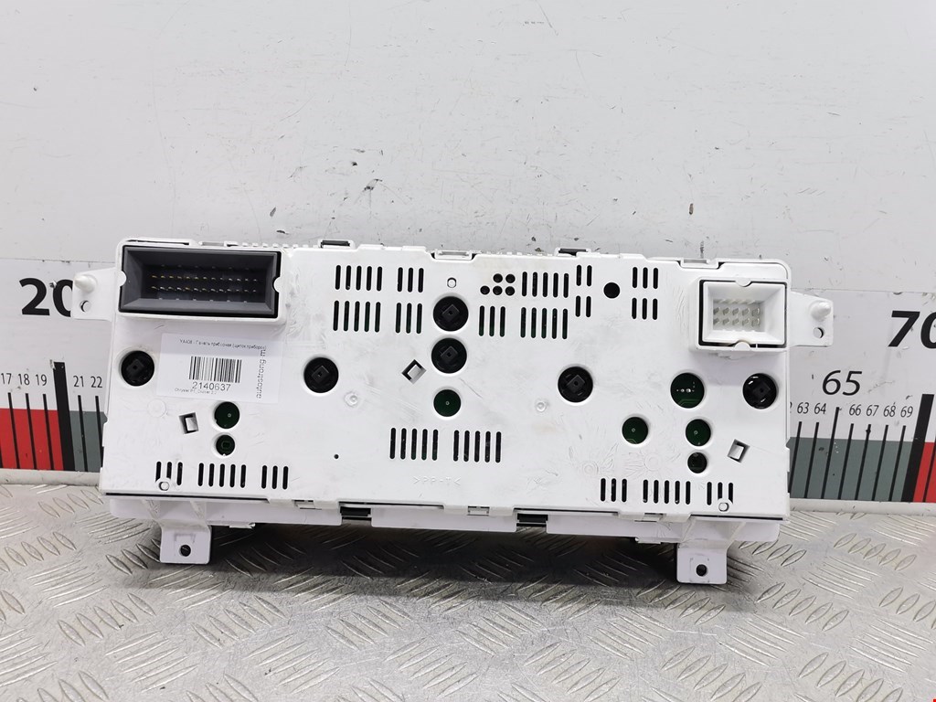 Панель приборов (щиток) CHRYSLER PT Cruser 2000-2010