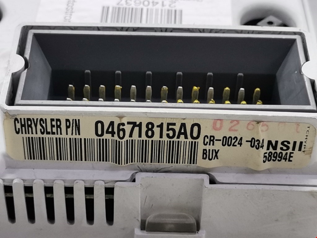 Панель приборов (щиток) CHRYSLER PT Cruser 2000-2010