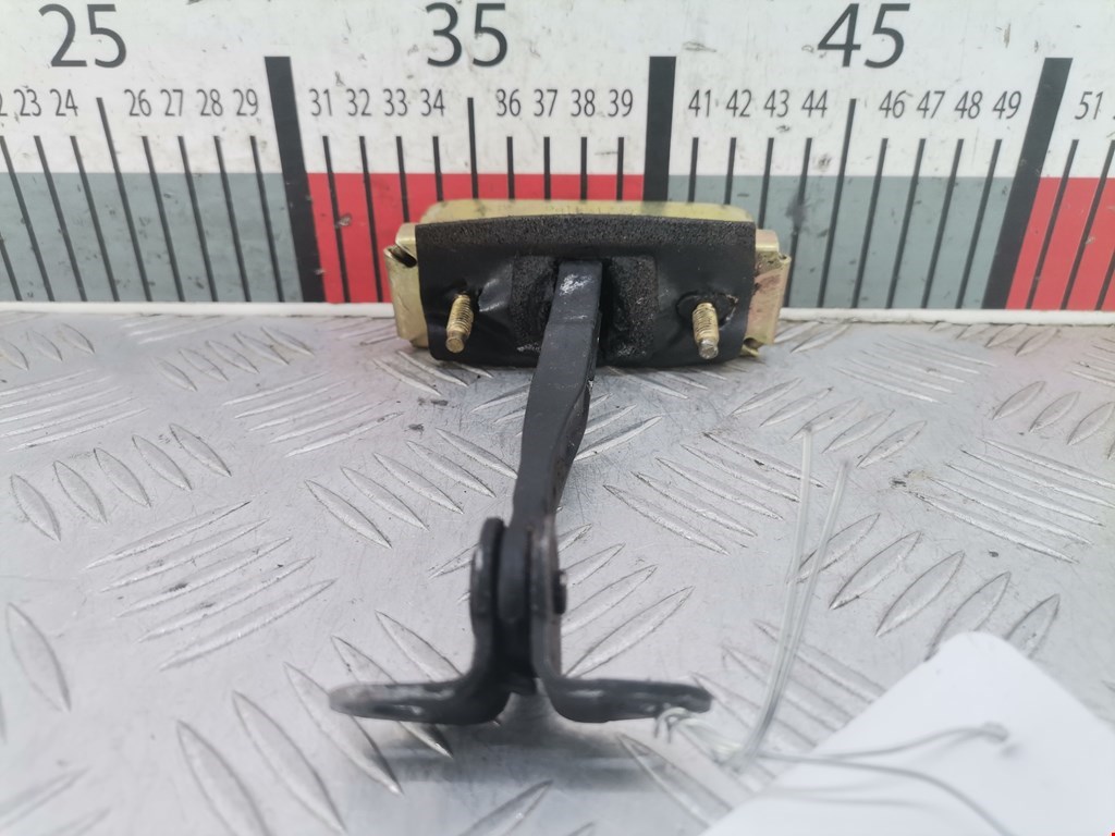 Ограничитель открывания двери CHRYSLER PT Cruser 2000-2010