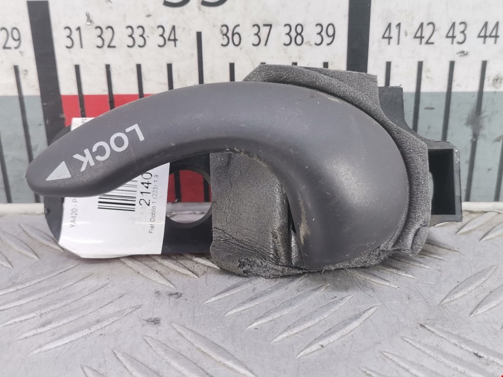 Ручка дверная передняя внутренняя левая FIAT Doblo 1 2000-2005