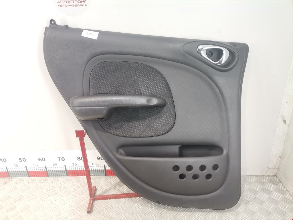 Обшивка двери задняя левая CHRYSLER PT Cruser 2000-2010