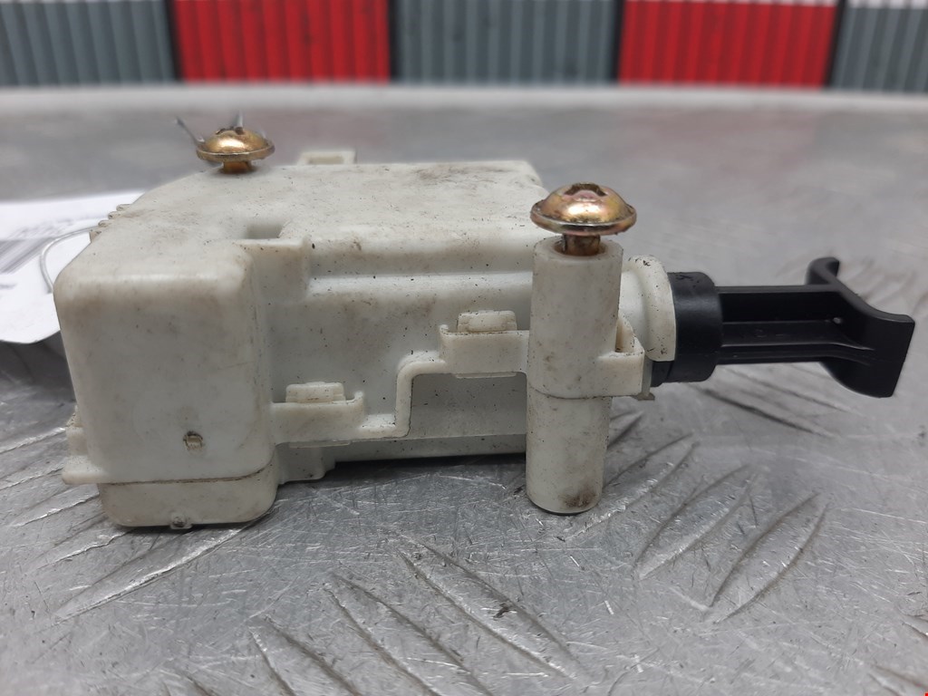 Активатор замка багажника VOLKSWAGEN Beetle A4 1997-2010