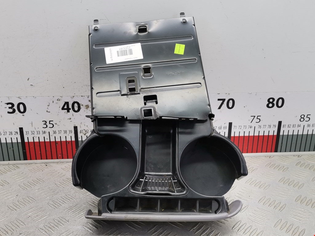 Подстаканник CHRYSLER Voyager III GS 1995-2000