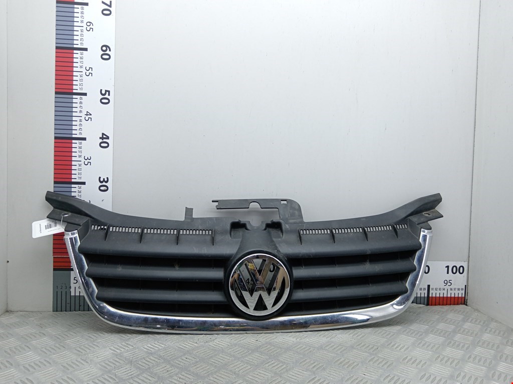 Решетка радиатора VOLKSWAGEN Touran 2003-2010