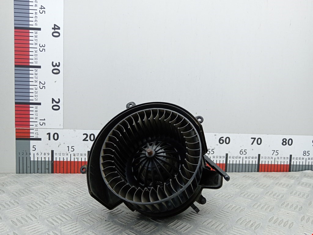 Моторчик (мотор) отопителя салона OPEL Astra G 1998-2005