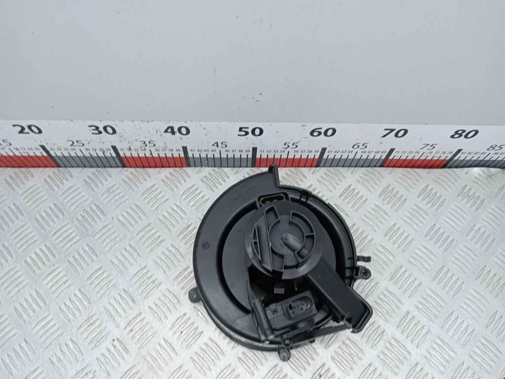 Моторчик (мотор) отопителя салона OPEL Astra G 1998-2005