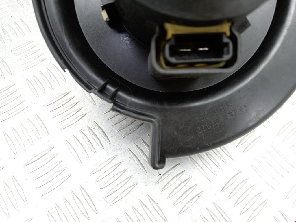 Моторчик (мотор) отопителя салона OPEL Astra G 1998-2005