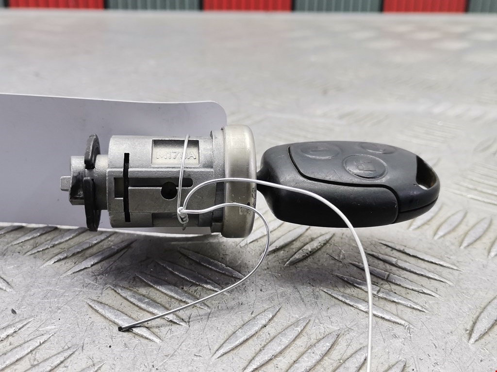 Замок зажигания FORD Fusion 2002-2012