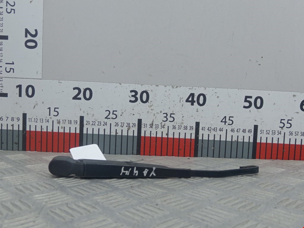 Поводок дворника задний (заднего) MITSUBISHI Space Star 1999-2006