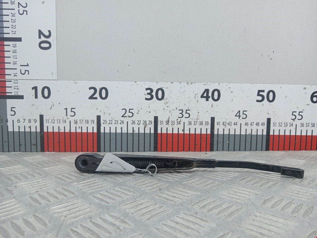 Поводок дворника задний (заднего) MITSUBISHI Space Star 1999-2006