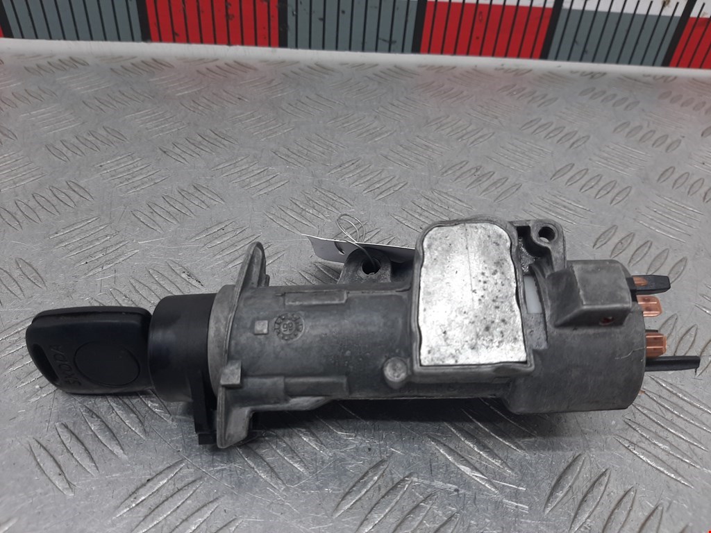 Замок зажигания Skoda Fabia 1 (1999-2007)