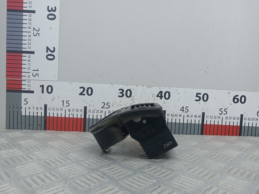 Дефлектор воздушный VOLKSWAGEN Bora 1998-2005