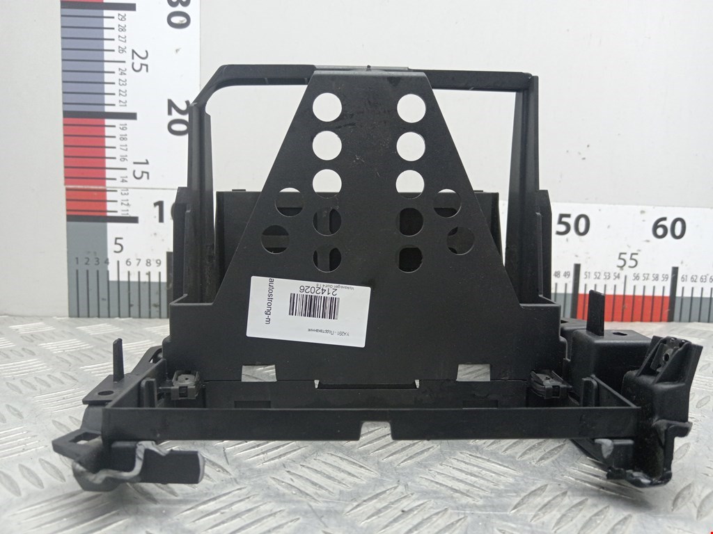 Подстаканник VOLKSWAGEN Golf IV 1997-2003