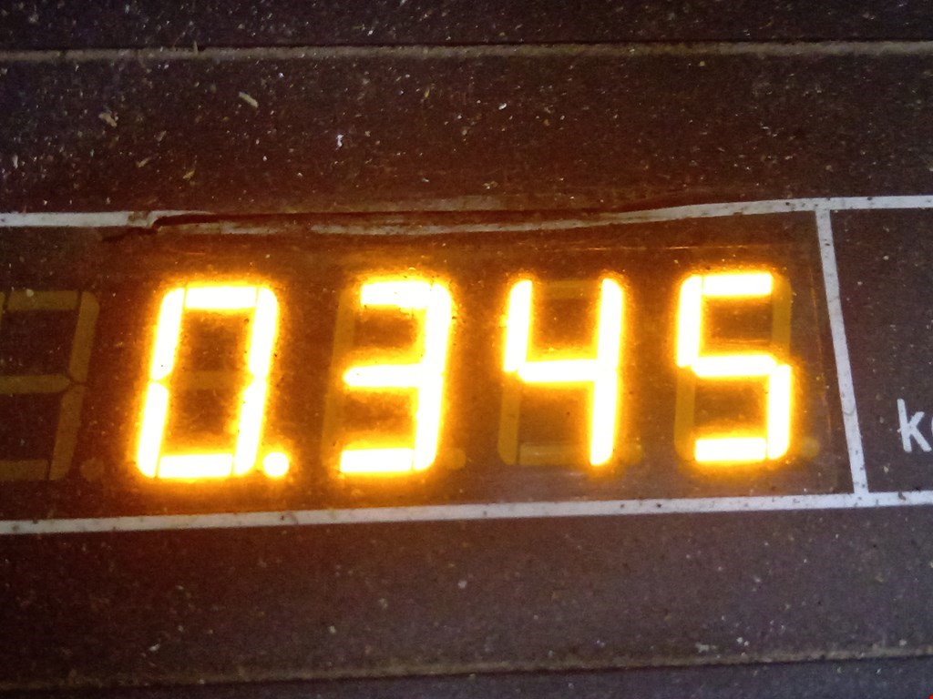 Петля капота левая/правая FORD Mondeo II 1996-2000