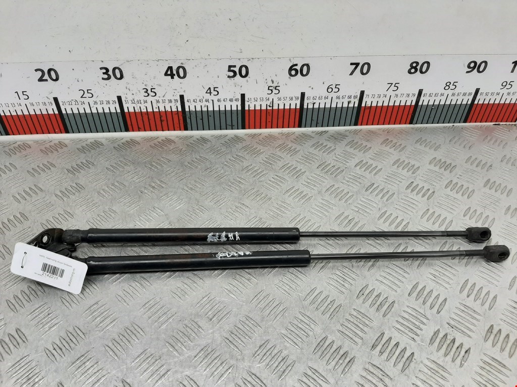 Амортизатор крышки (двери) багажника KIA Cerato I 2004-2009