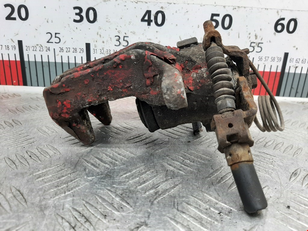 Суппорт задний левый AUDI A3 8L 1996-2003