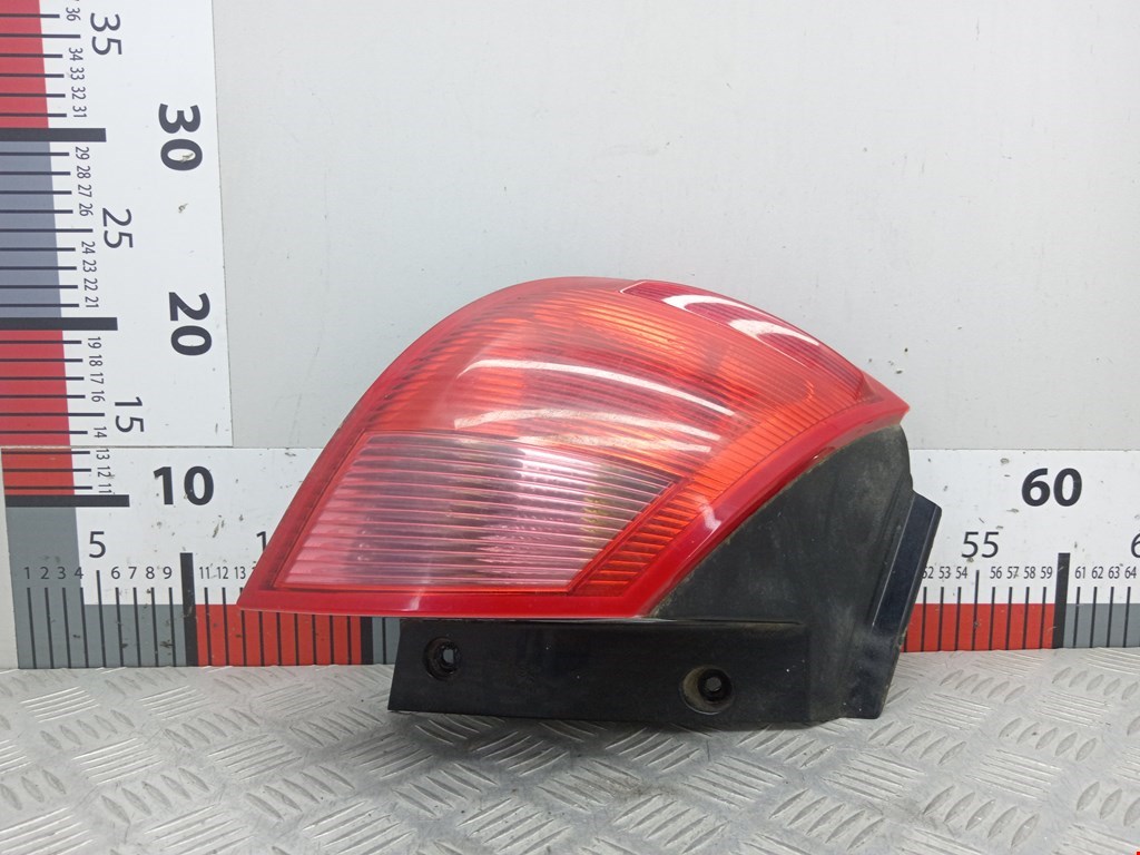 Фонарь задний левый MITSUBISHI Colt Z3 2003-2012