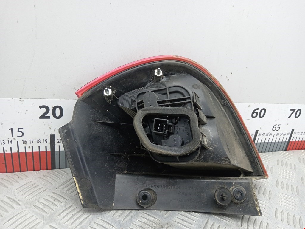 Фонарь задний левый MITSUBISHI Colt Z3 2003-2012