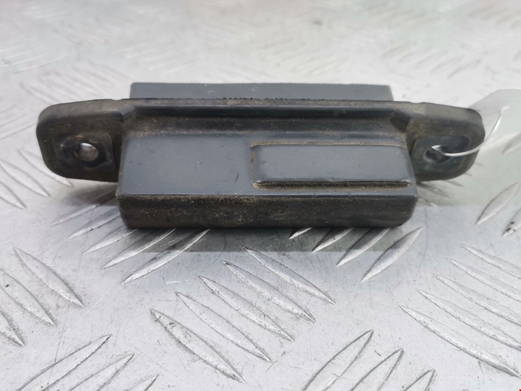 Ручка двери багажника наружная TOYOTA Avensis 2009-2015