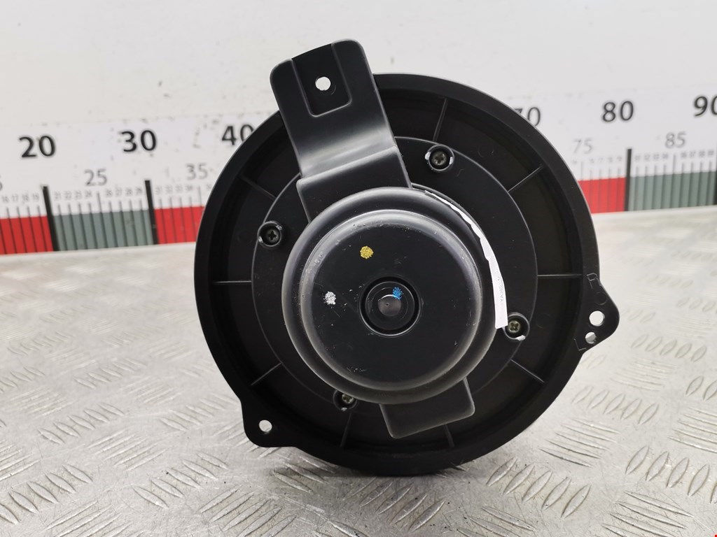 Моторчик (мотор) отопителя салона CHEVROLET Spark 2005-2010