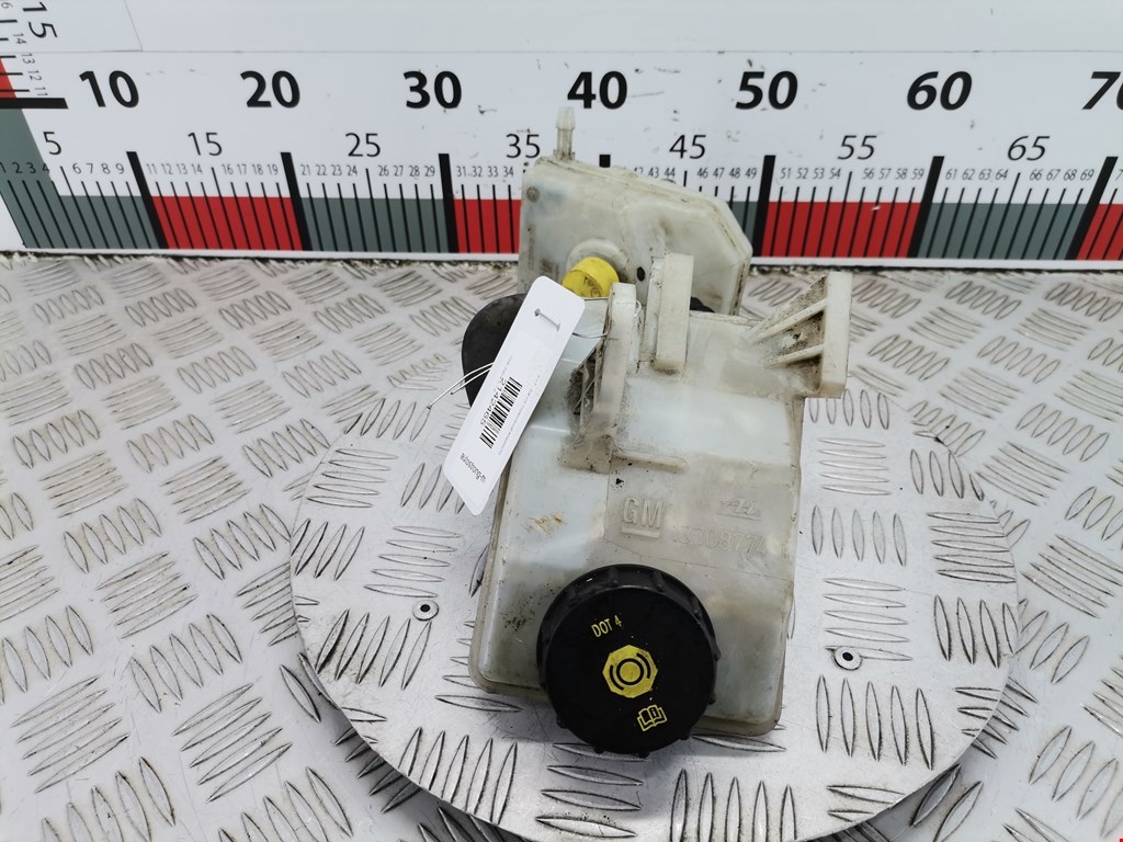 Бачок главного тормозного цилиндра OPEL Zafira C 2012-2019