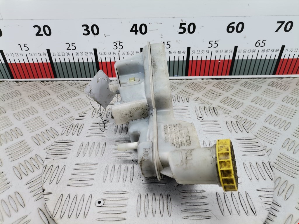 Бачок главного тормозного цилиндра JEEP Compass 2006-2016