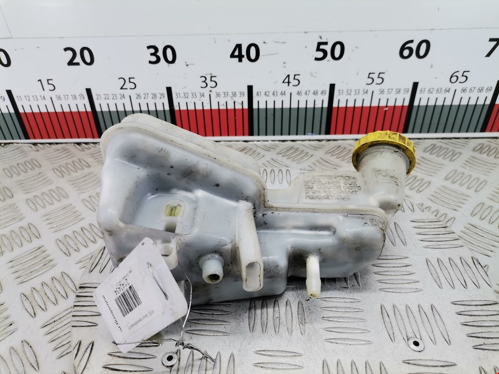 Бачок главного тормозного цилиндра JEEP Compass 2006-2016