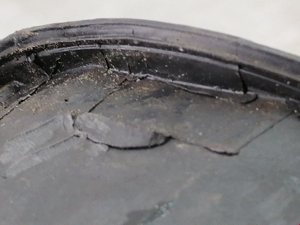 Лючок бензобака VOLKSWAGEN Polo III 1994-2001