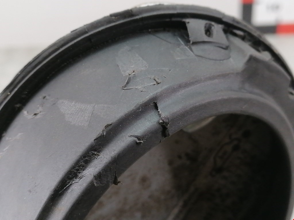 Лючок бензобака VOLKSWAGEN Polo III 1994-2001