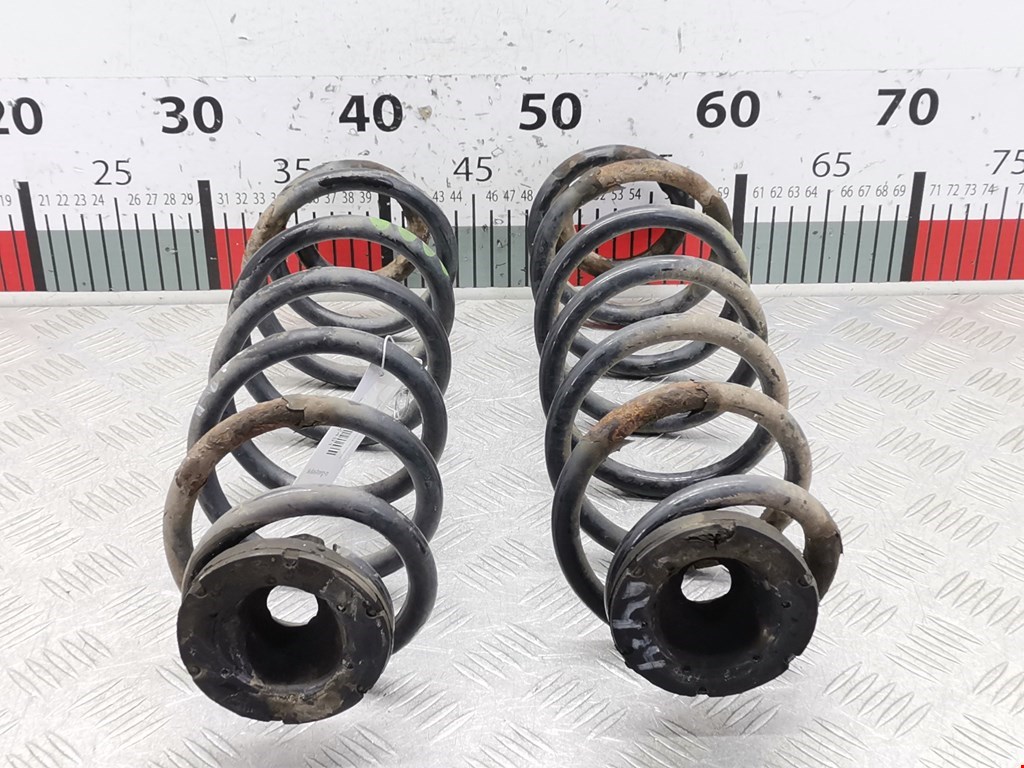 Пружина задняя левая/правая SKODA Octavia A4 1U- 1997-2010