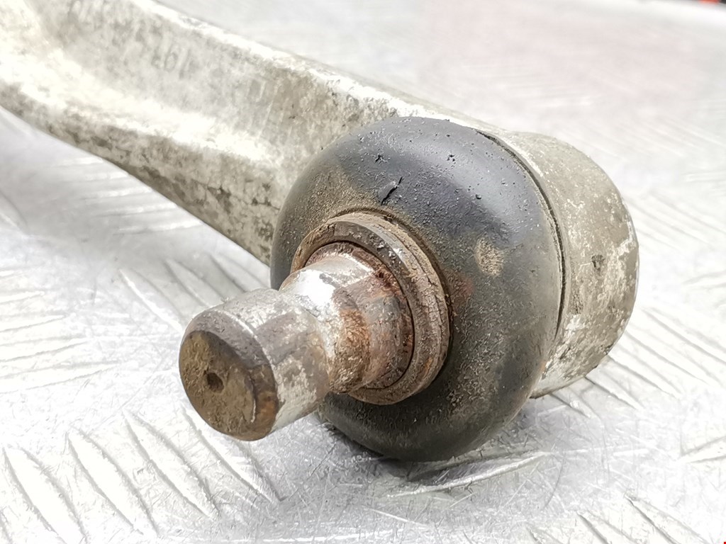 Рычаг передний правый VOLKSWAGEN Passat B5 1997-2005