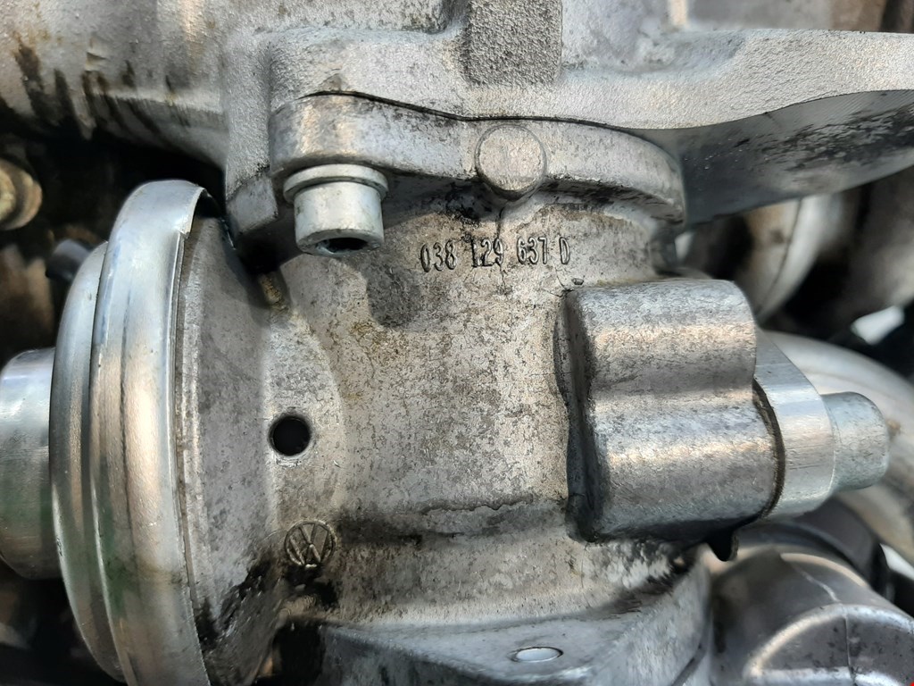 Двигатель VOLKSWAGEN Touran 2003-2010