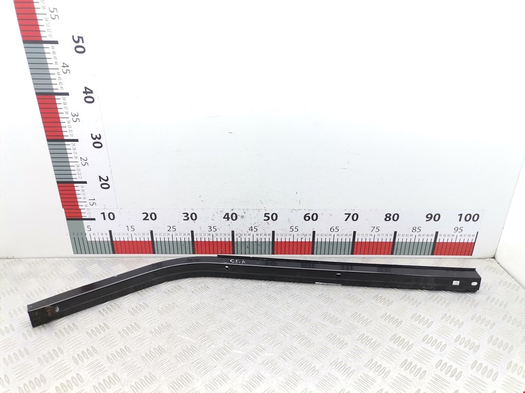 Направляющая сдвижной двери Peugeot 807 (2002-2010)