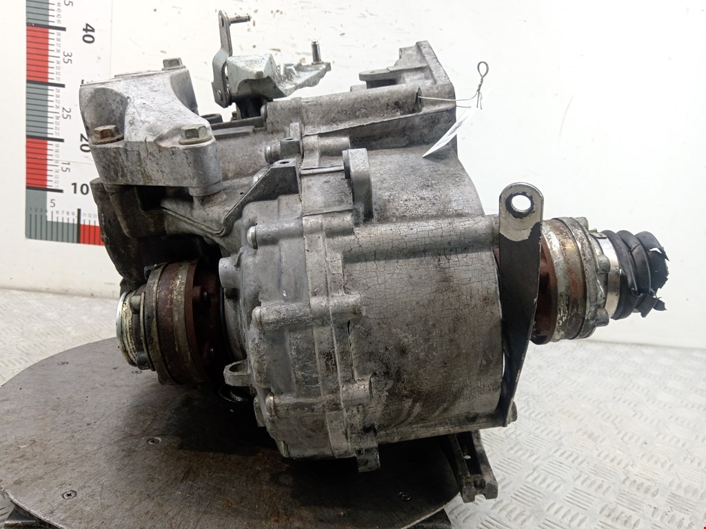МКПП (Механическая коробка переключения передач) VOLKSWAGEN Touran 2003-2010