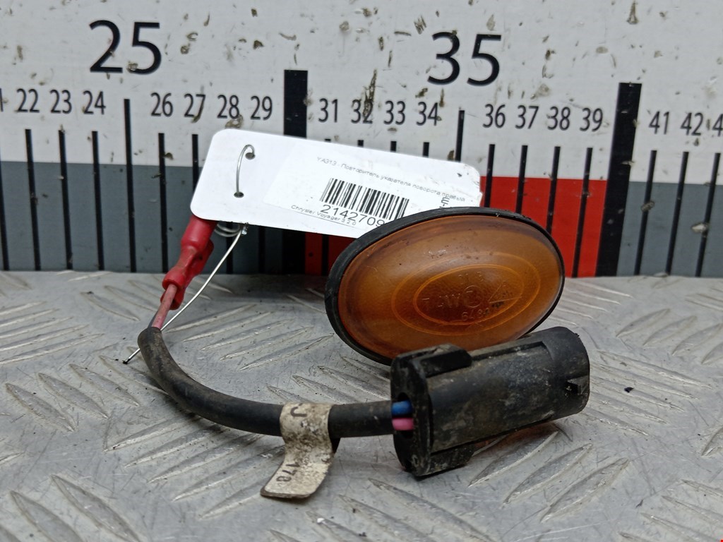 Повторитель на крыло CHRYSLER Voyager III GS 1995-2000