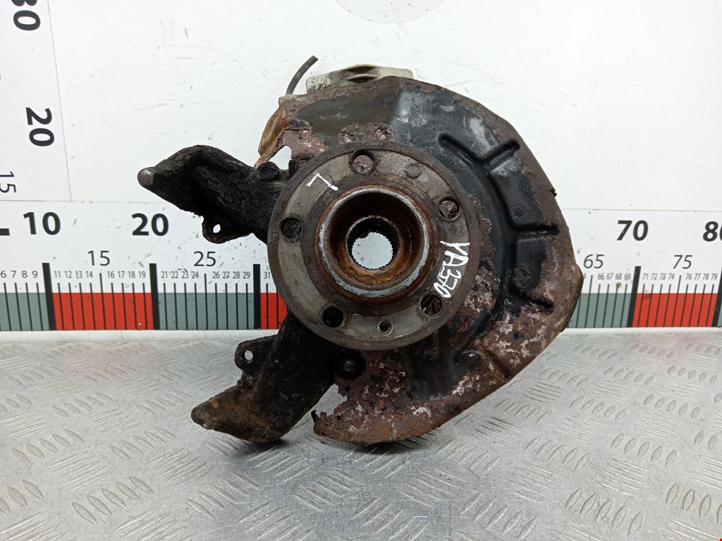 Ступица передняя левая VOLKSWAGEN Polo IV 2001-2009