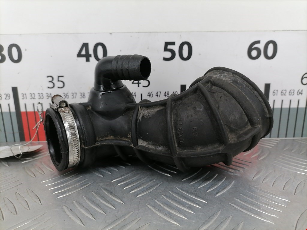 Патрубок воздушного фильтра OPEL Zafira A 1999-2005