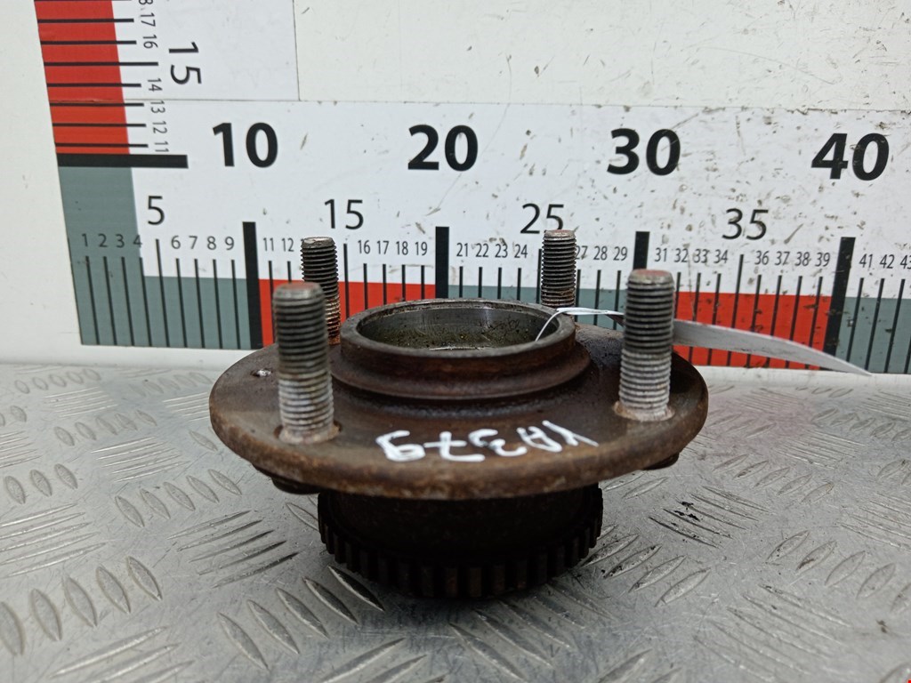 Ступица задняя правая KIA Cerato I 2004-2009